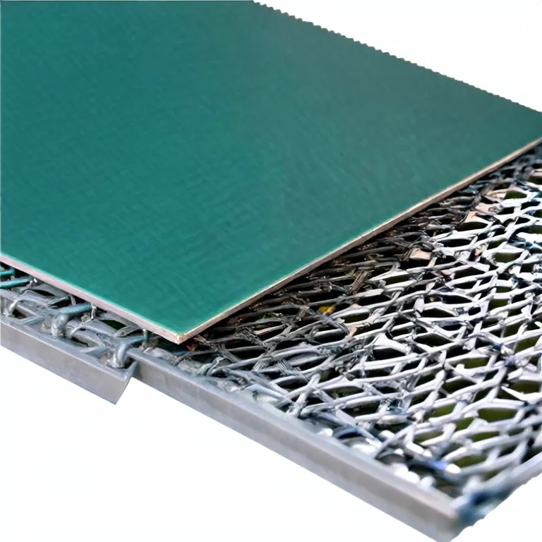 PVC coated welded wire vs. chain link fence: which provides better anti-climb protection?