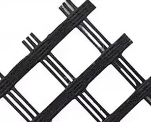 Polyester geogrid